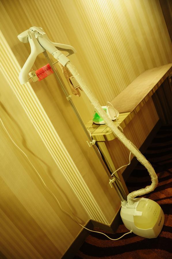 Hotel Zamburger Victory City Johor Bahru Luaran gambar
