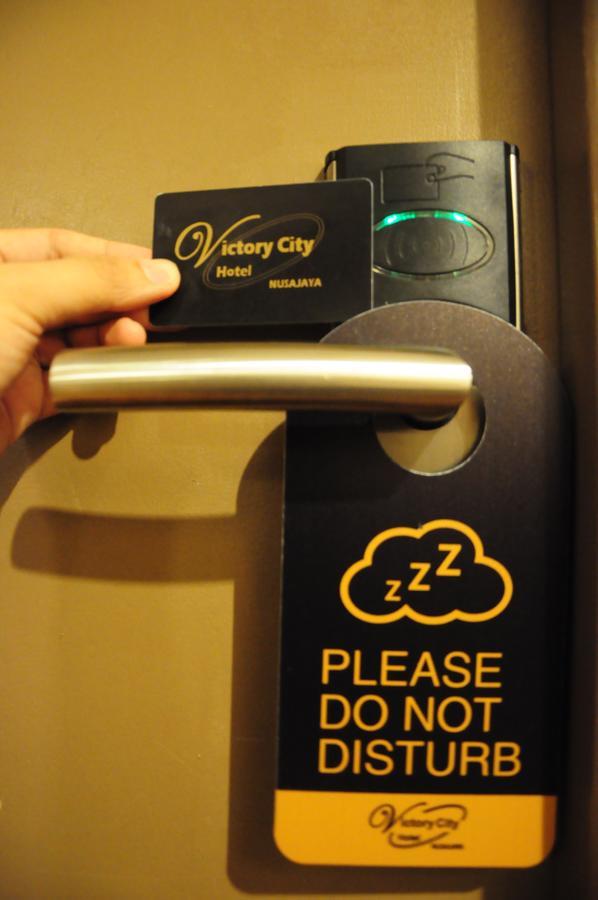 Hotel Zamburger Victory City Johor Bahru Luaran gambar
