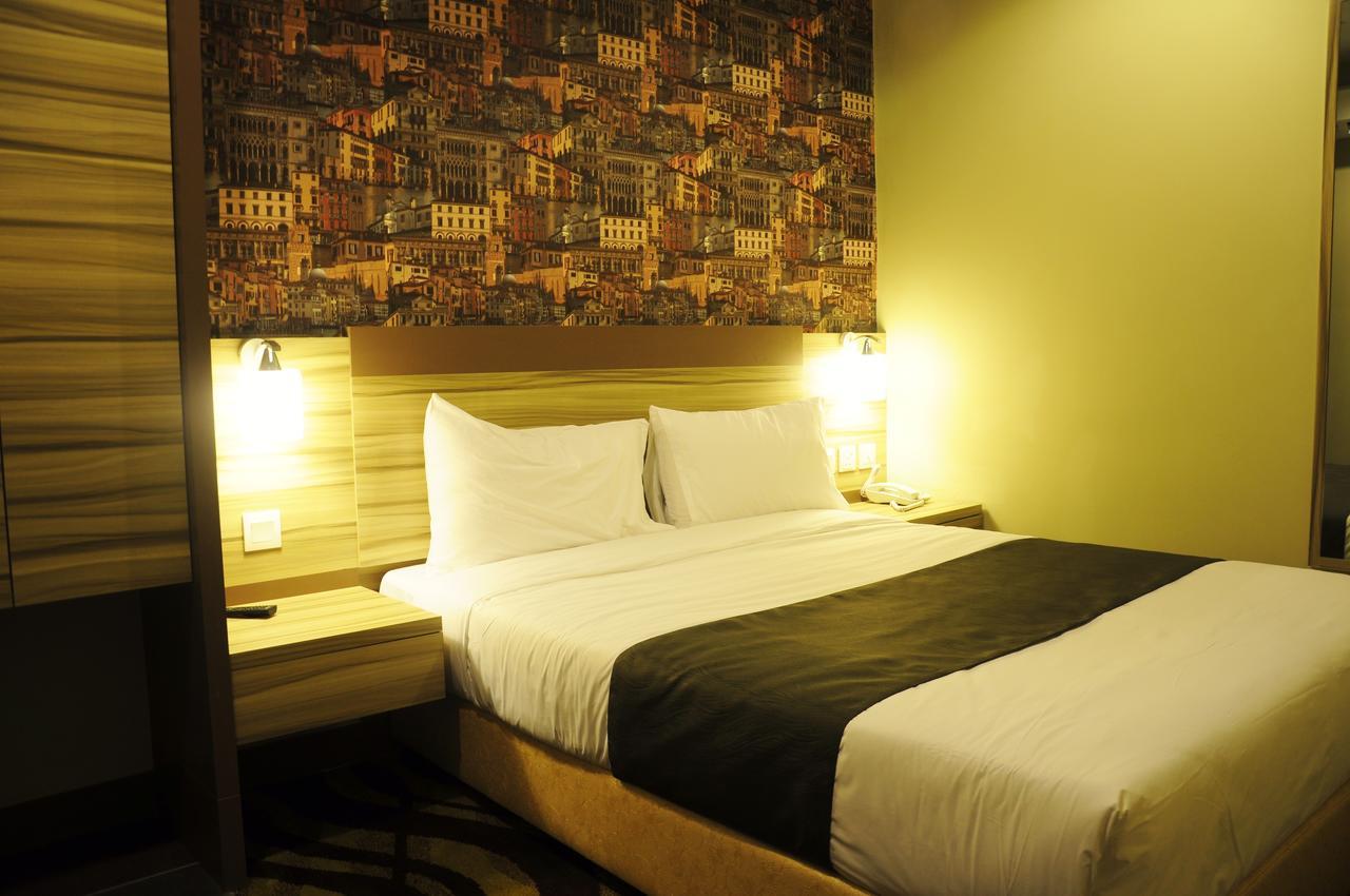 Hotel Zamburger Victory City Johor Bahru Bilik gambar